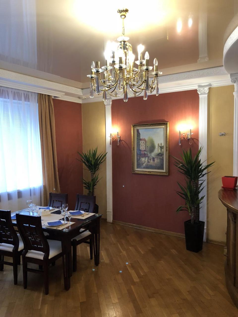 Europe Hotel Brody מראה חיצוני תמונה